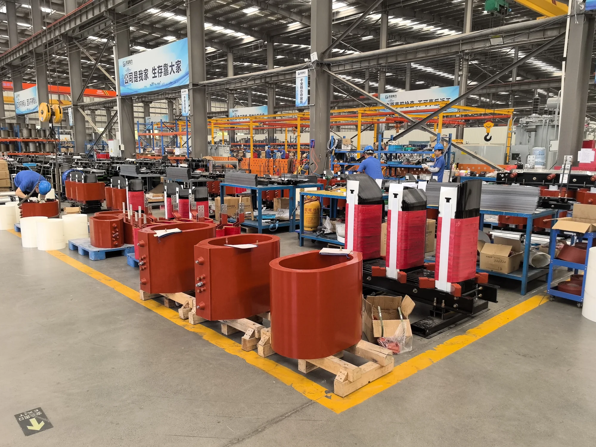 Cast-resin transformer assembly process